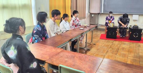 4.学校説明会部活動体験.jpg