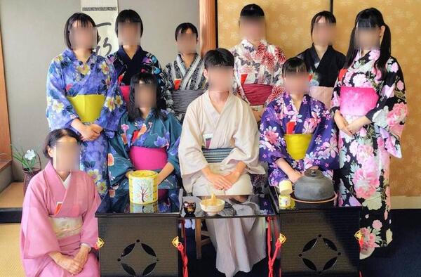 1.ゆかた着付け稽古.jpg