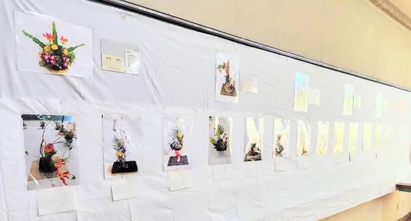 8.文化発表会②いけばな写真展 (1).jpg