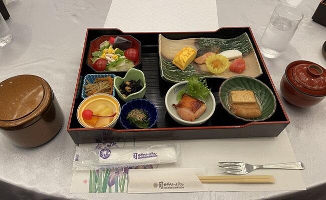 朝食の一例