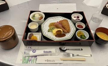 朝食のようす1