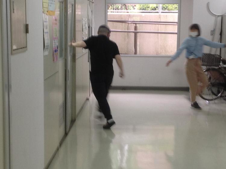 不審者➀避難訓練.JPG