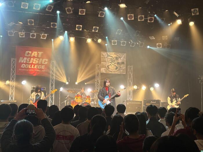 フォークソング部 「第36回南河内ロックフェスティバル~鬼ロック Vol.5~」2年生バンド「AZure」最優秀賞鬼バンド賞