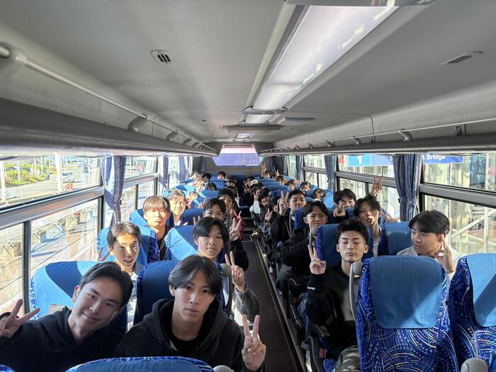 10月14日 2年 修学旅行1日目（2,4,6,8組 新千歳空港到着）