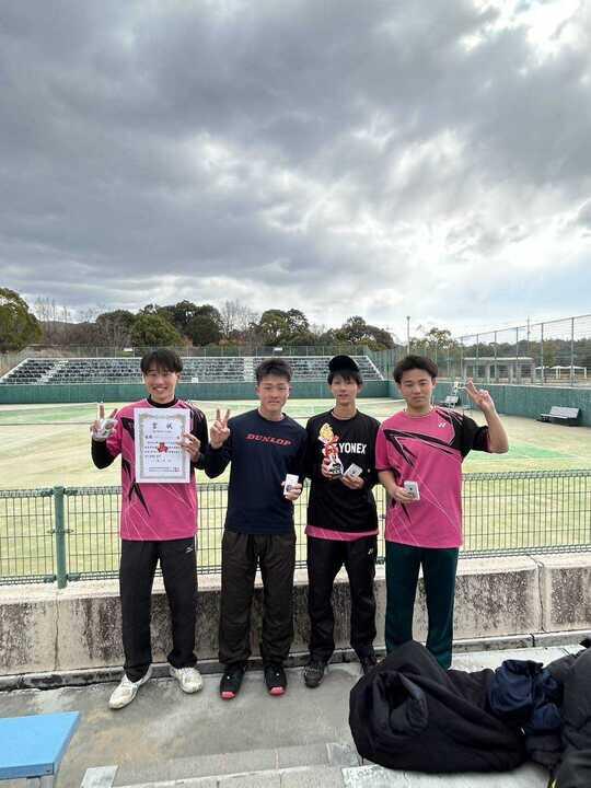 男子硬式テニス部 第4学区大会優勝