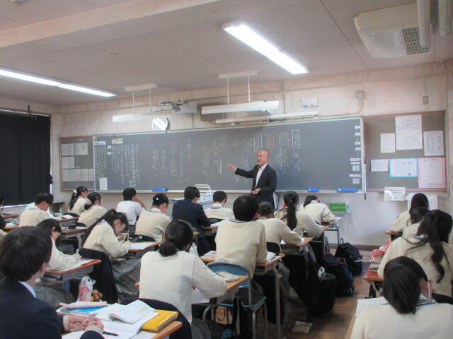 授業見学月間 2年「古典探究」 「項王自刎」⦅史記⦆ 大阪府高等学校国語研究会主催 公開研究授業