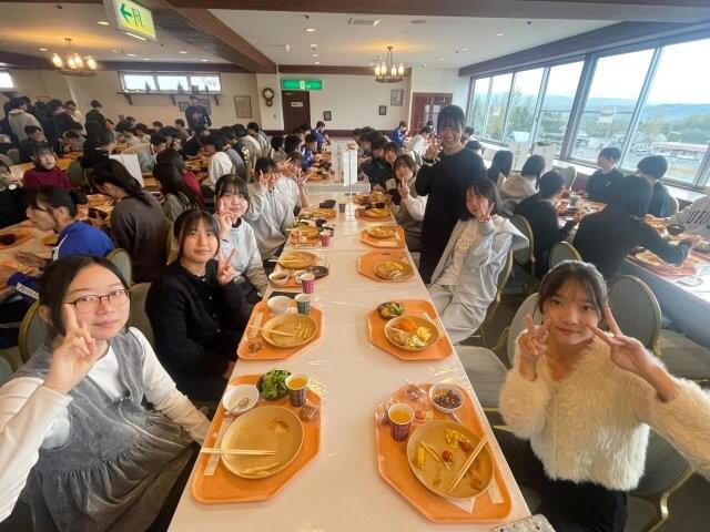10月16日 2年 修学旅行3日目（ルスツリゾートホテル 朝食）