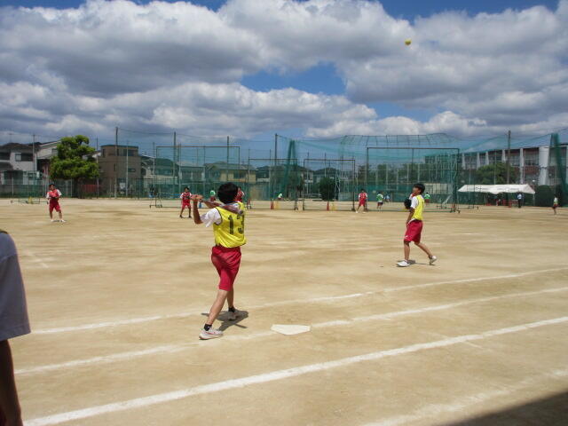 授業見学 3年選択体育 ソフトボール