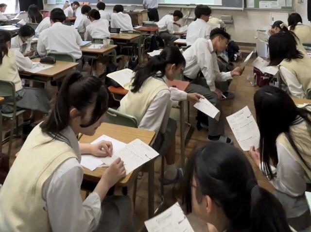 授業見学 3年必修授業「英語コミュニケーションⅢ」
