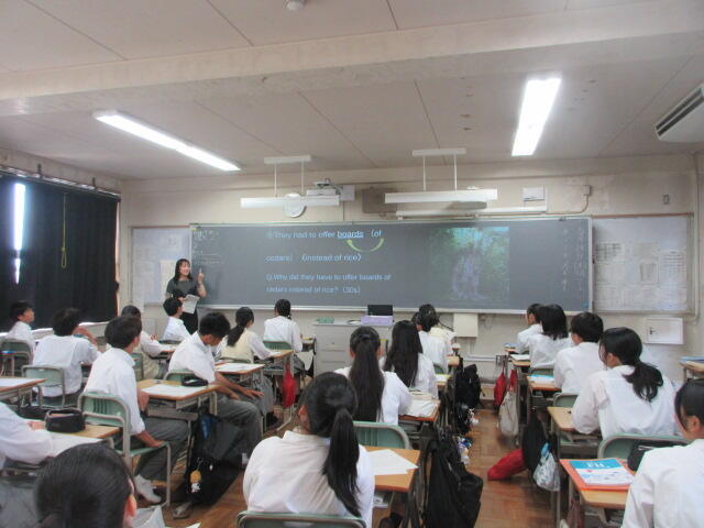 授業見学 1年「英語コミュニケーションⅠ」Eco-Tour in Yakushima