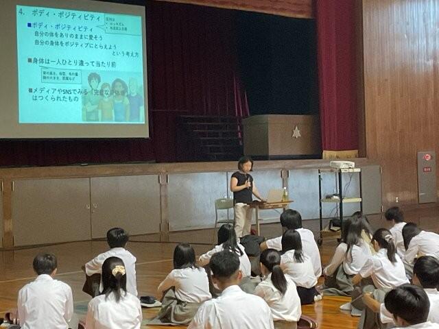 6月23日 1年「保健講演会」