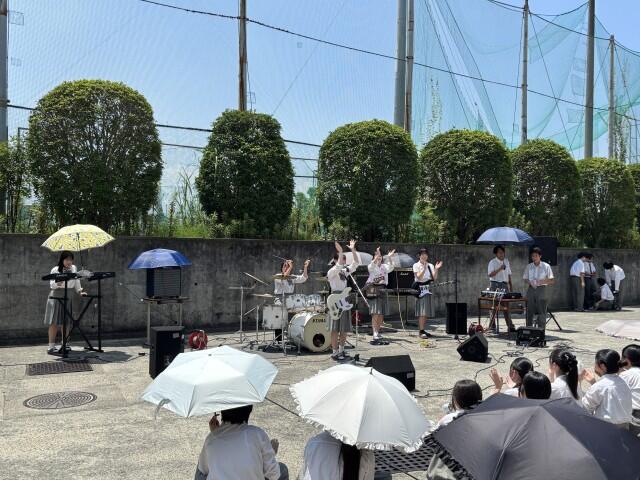 7月21日 フォークソング部 ランチタイムコンサート♬