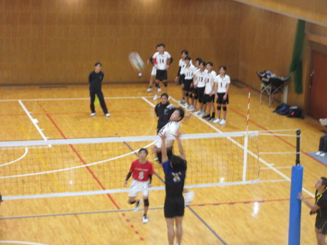 男子バレーボール部 新人大会(1次予選・部別)1部リーグ戦2位