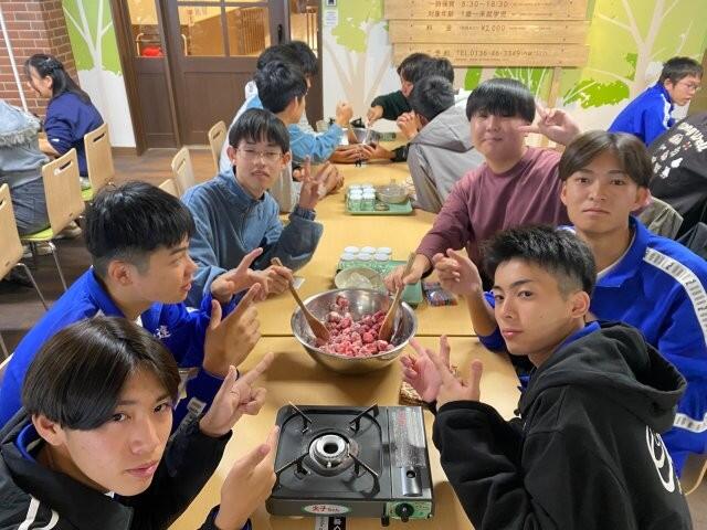10月16日 2年 修学旅行3日目（午前 果実ジャム作り）