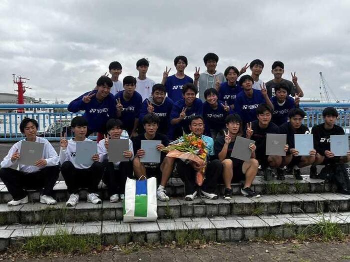 男子硬式テニス部 春季団体戦 中央大会 健闘