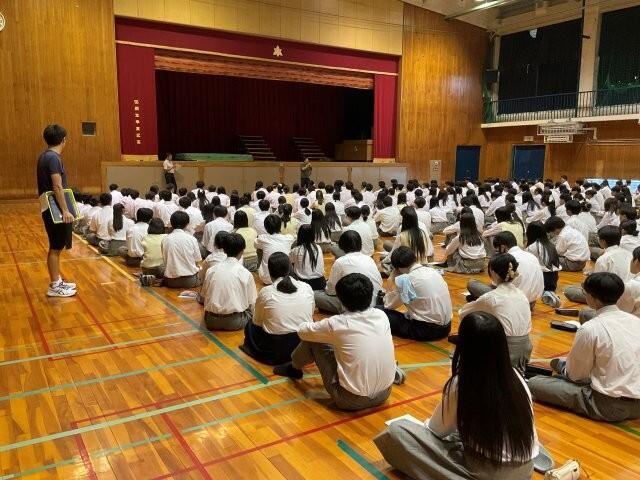 10月2日 2年 学年集会(修学旅行について)
