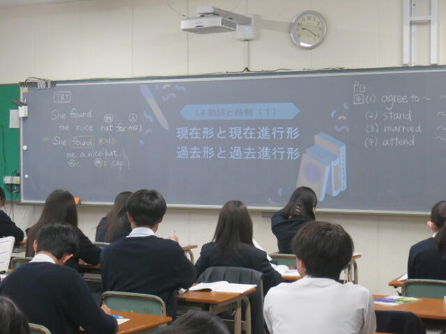 新1年生が学習活動に励んでいます！