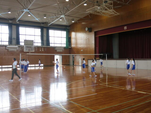 授業見学 1年保健体育 バレーボール