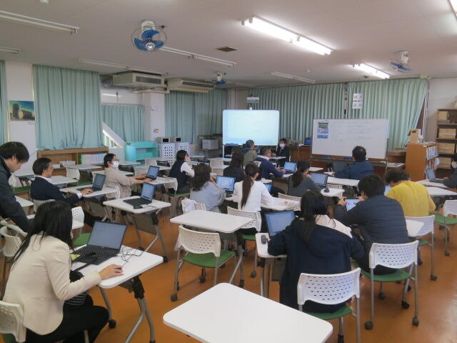 授業改善に向けた教職員研修を実施しました!