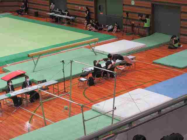 大阪高校選手権・春季大会(2部) 体操部 女子団体総合5位・跳馬3位
