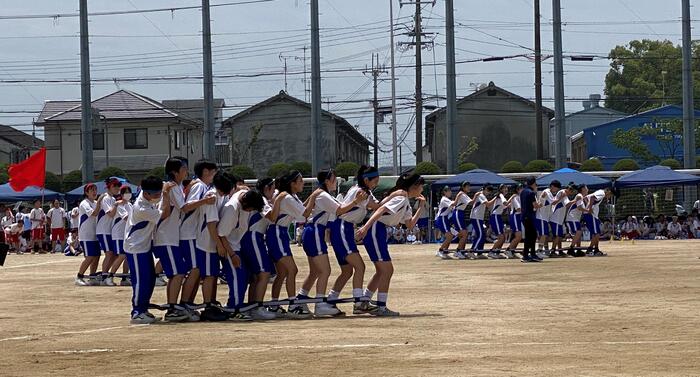 団対抗ムカデリレー 協力したもん勝ち