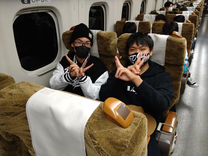 ７５期２年生南九州修学旅行A団熊本駅通過