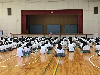 明日(8/25金)から、三年生は新学期です。