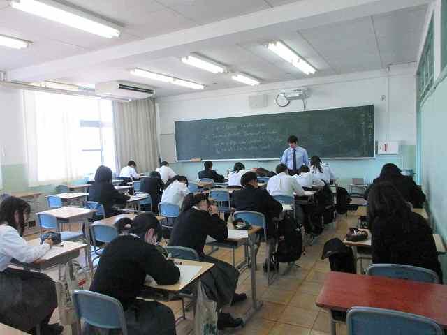 土曜英語講習が始まりました。