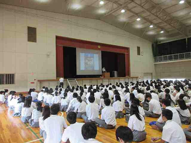 2学期始業式を行いました。