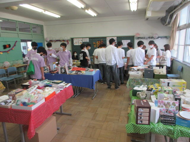 2021文化祭 PTAバザー・飲料水配布コーナー