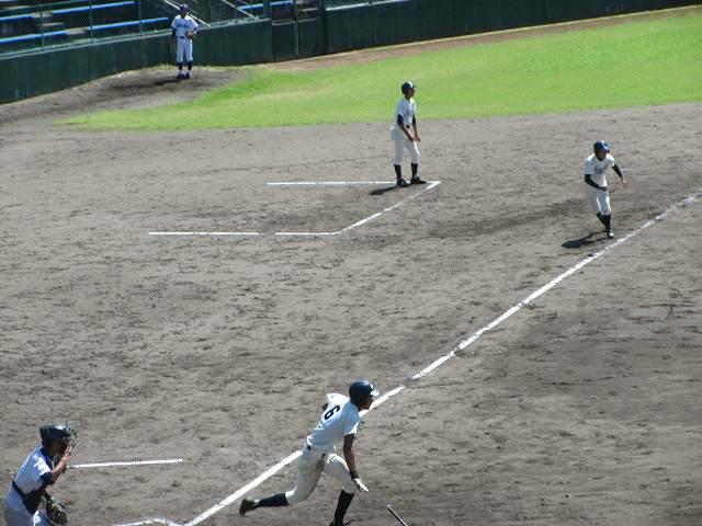 秋季近畿地区高校野球大阪大会の2回戦 硬式野球部 健闘