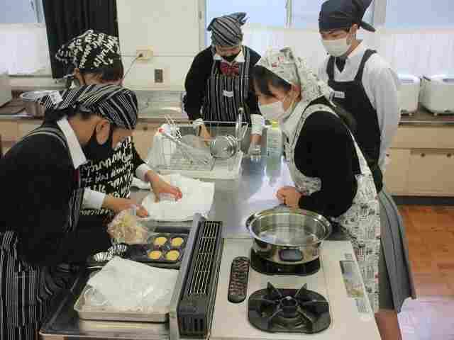 家庭 調理実習 「マドレーヌ」