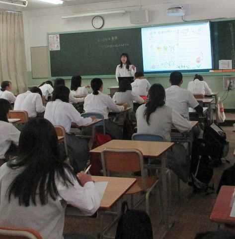 3年現代社会 大阪府消費者教育推進モデル授業 発表大会