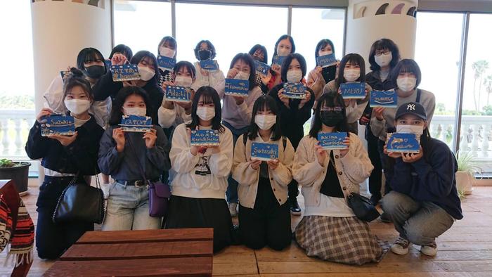 ７５期２年生南九州修学旅行Ｃ班貝の表札作り