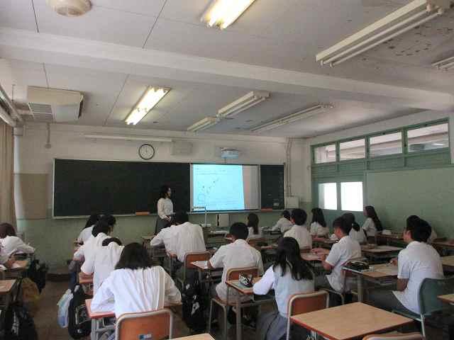 授業見学 3年「生物(理系)」 生物研究発表