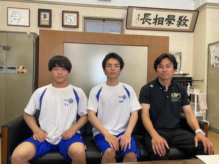 体操部 近畿大会に出場する男子新体操の選手2名が来てくれました