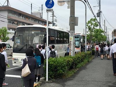 2年生バス進路見学会