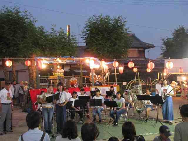 吹奏楽部 泉大津市東豊中自治会夏祭り公演