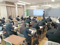 新3年生春期校内予備校実施