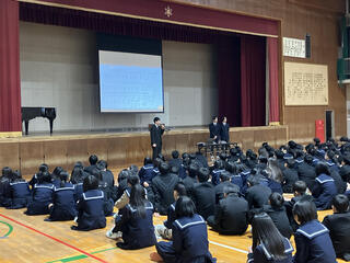 【出張授業】中高連携型進路学習⑧