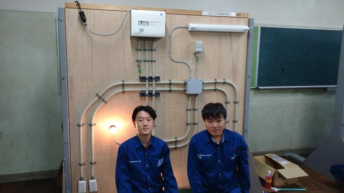 【電気系】 大阪電業協会主催の高校生実技指導講習会に参加しました。