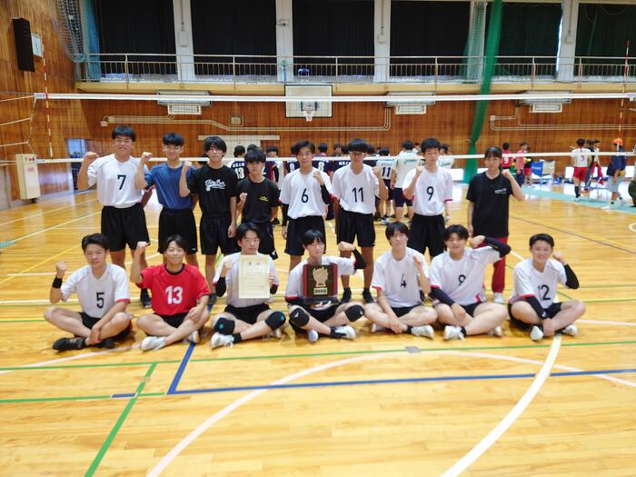 【男子バレーボール部】実業高等学校総合体育大会優勝