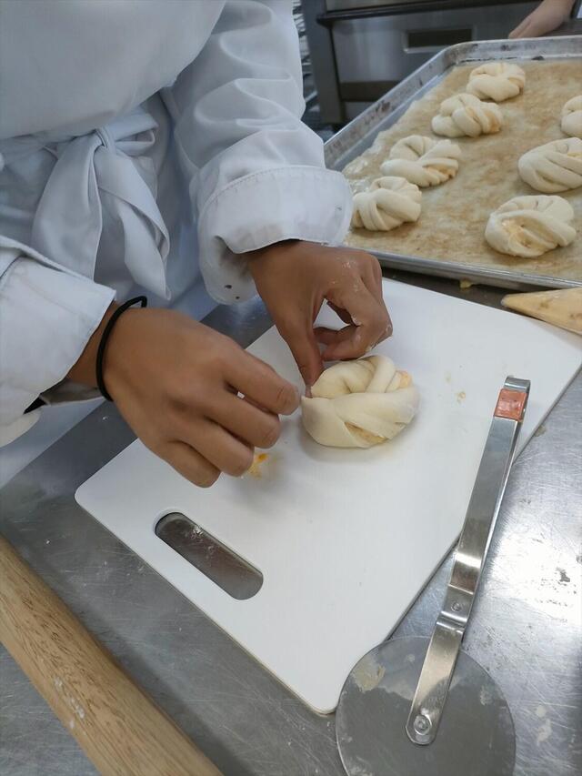 クリームパン⑥_小.jpg