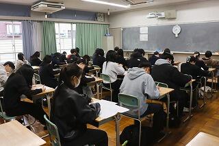 学年末考査が始まりました✍