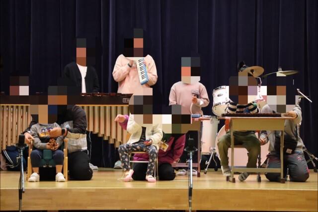 音楽交流授業が行われました。