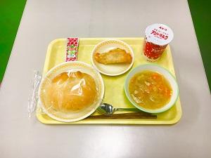 H29.11.2 給食1.jpg
