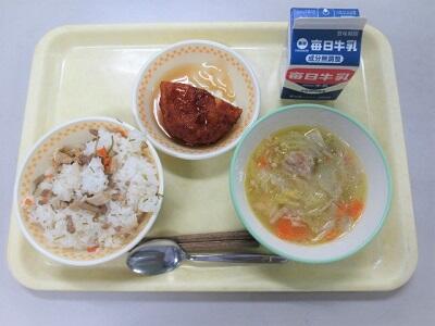 令和4年11月1日(火)の給食