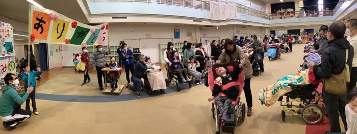 全校集会「卒業生を送る会」