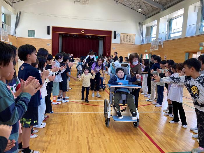 藤井寺小学校３年生の子どもたちと交流をしました