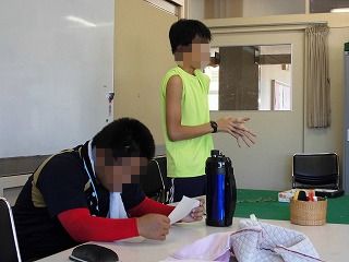 9月児生会役員会4.jpg